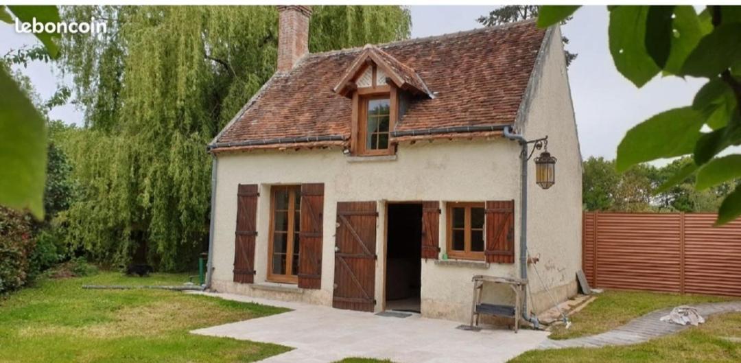 La petite maison dans la forêt Gy-en-Sologne Extérieur photo