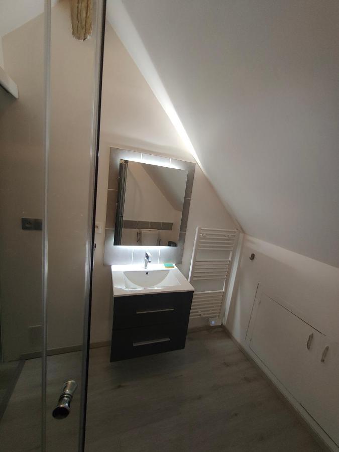 La petite maison dans la forêt Gy-en-Sologne Extérieur photo